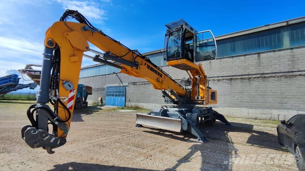 Liebherr LH 30 M Gravemaskiner for avfallshåndtering