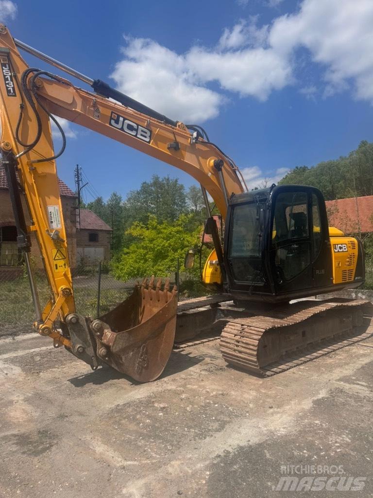JCB JS 131 LC Beltegraver
