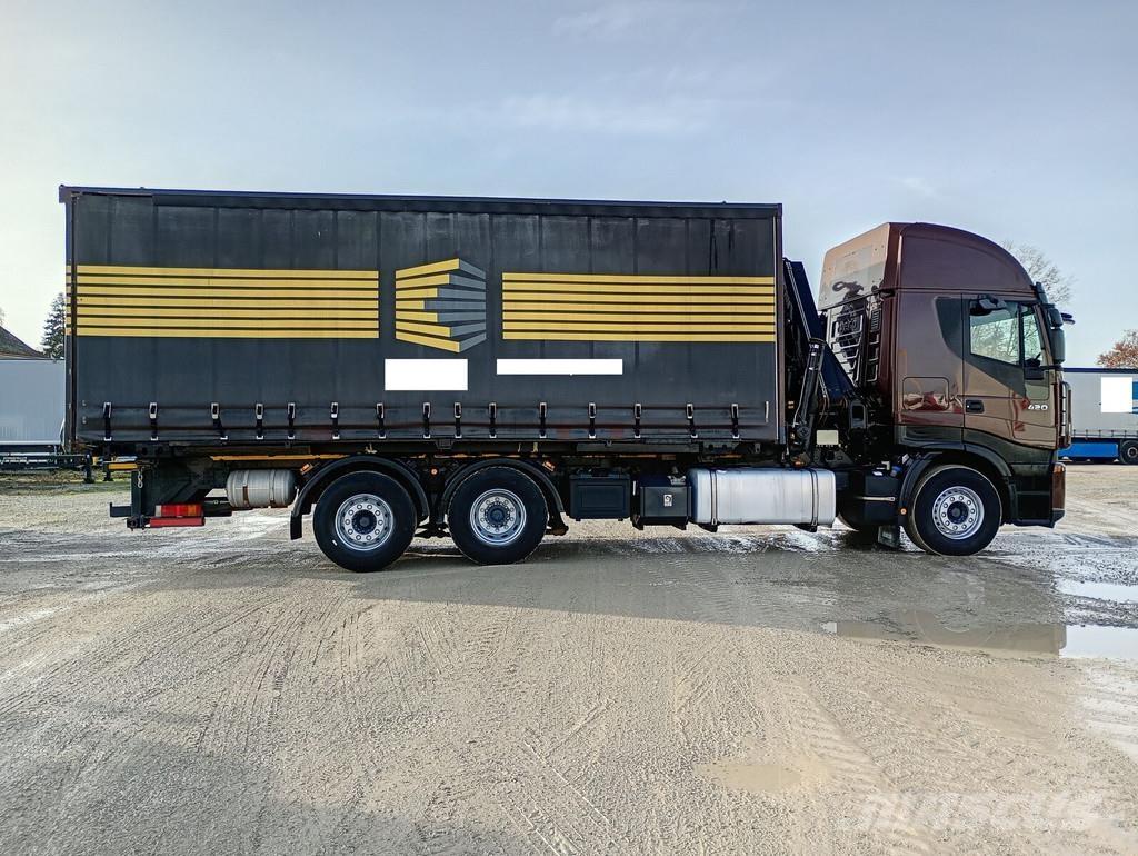 Iveco AS260S42Y/FS Kapellbil