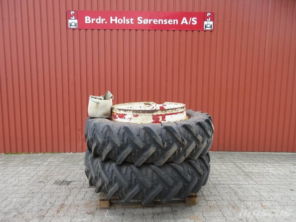 Schaad 16.9-38 Dekk, hjul og felger