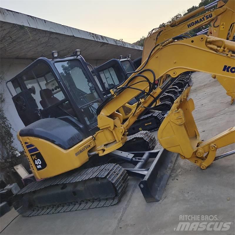 Komatsu PC 40 Minigravere <7t