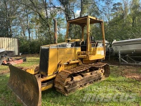 CAT D 4 C Dozere Beltegående