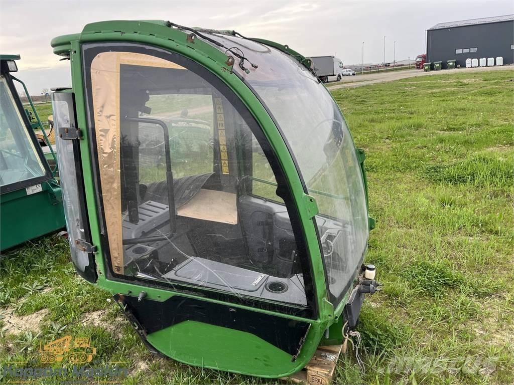 John Deere 1470E Førerhus og Interiør