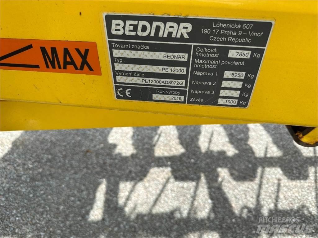 Bednar PE 1200 Harver