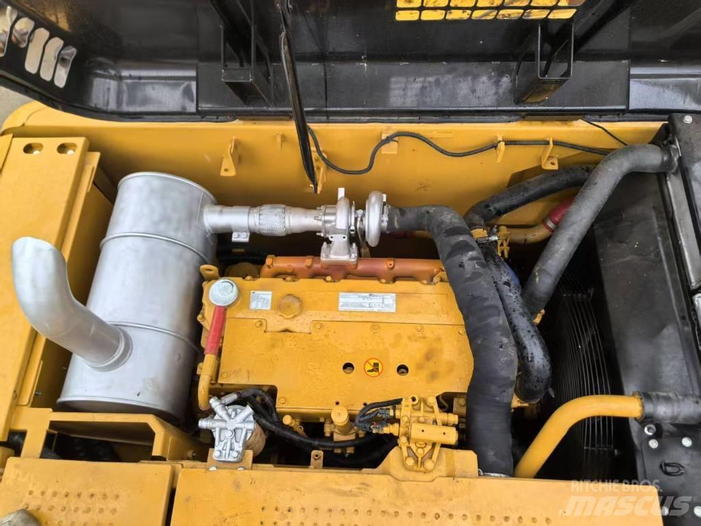 CAT 320D2 Midigravere 7 - 12t