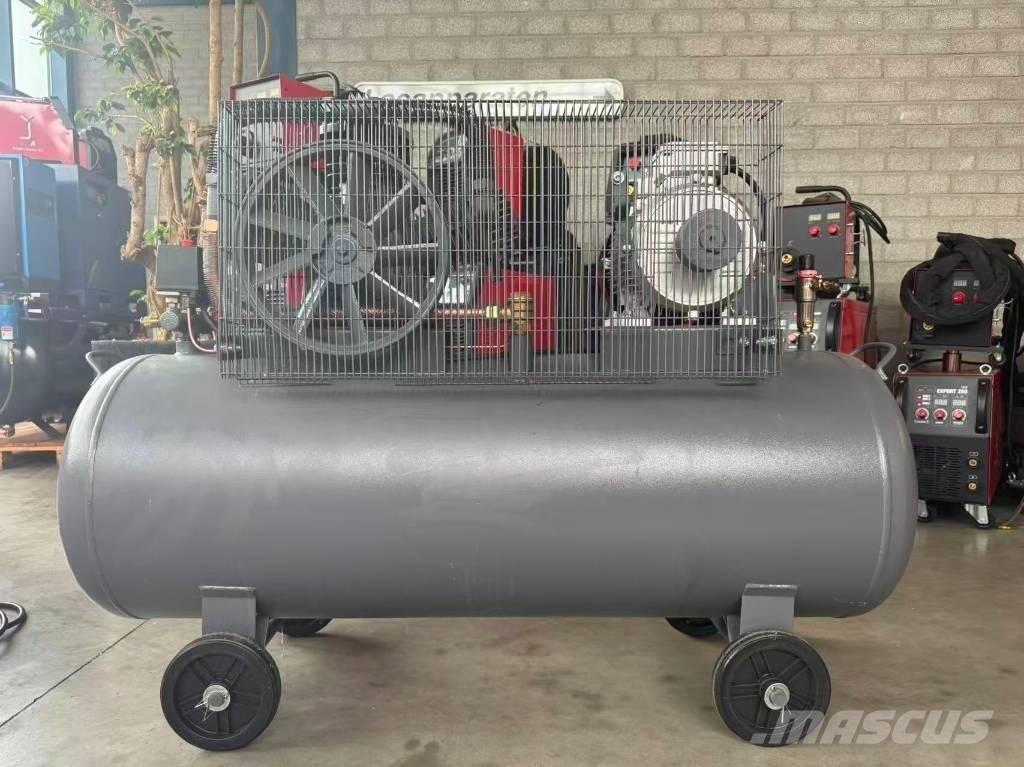 Javac BASIC 10 Kompressorer