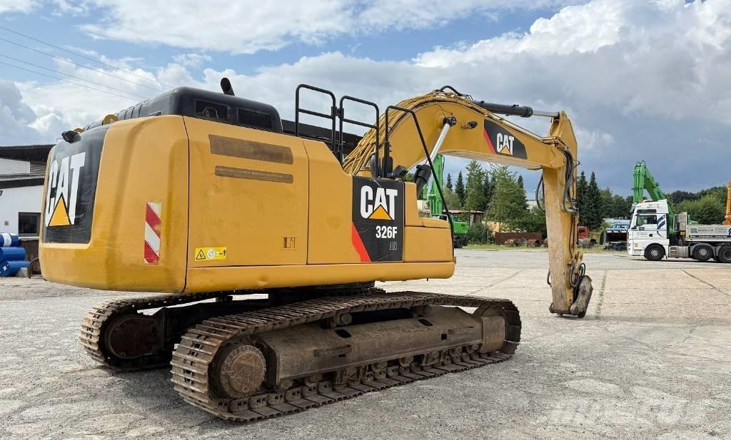 CAT 326F LN Beltegraver