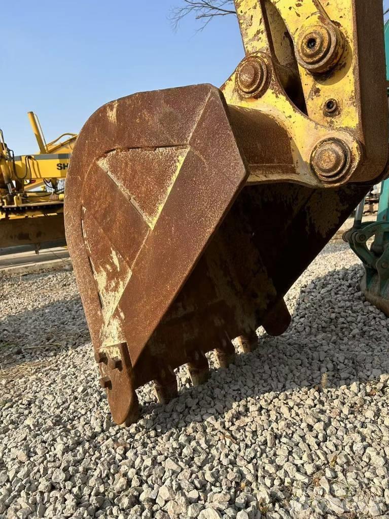 Komatsu PC70 Beltegraver