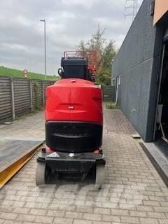 Manitou 100 VJR Personløftere