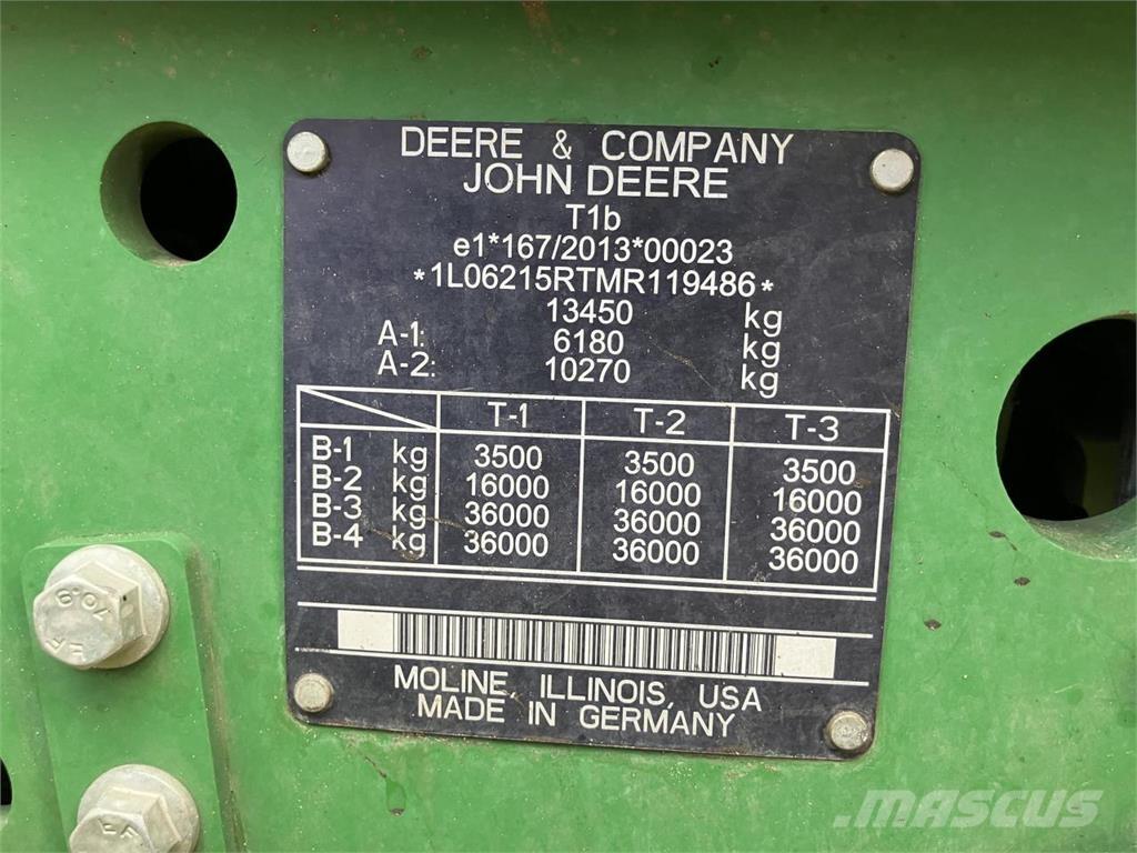 John Deere 6215R Traktorer