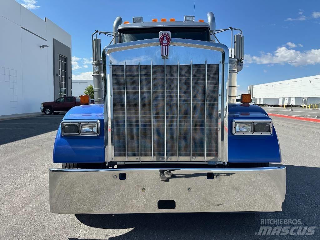 Kenworth W 900 Trekkvogner