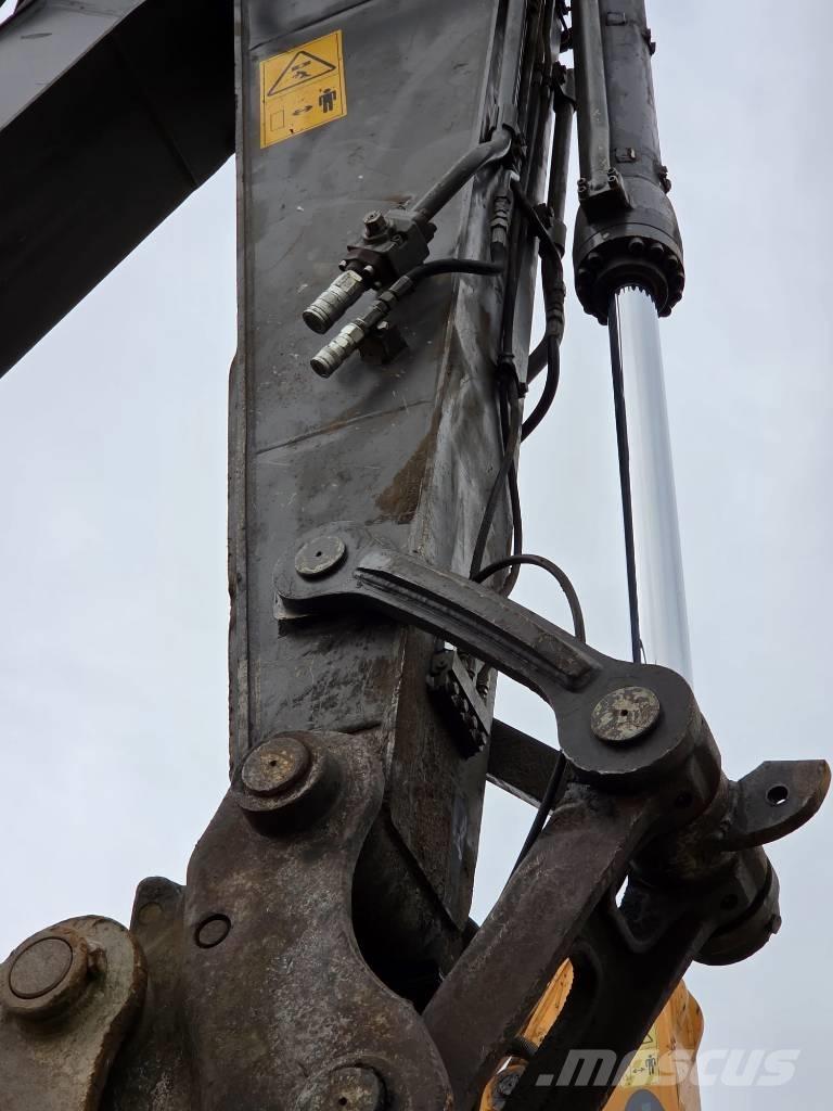 Volvo EC220EL Beltegraver