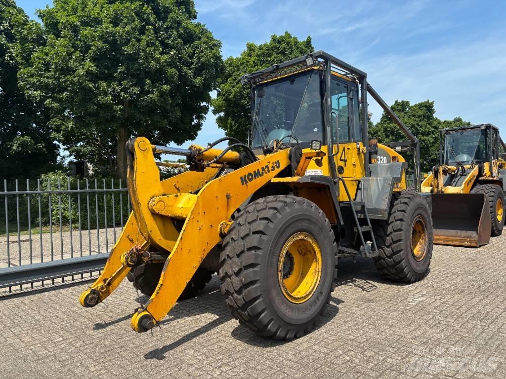 Komatsu WA 320-5 Hjullastere