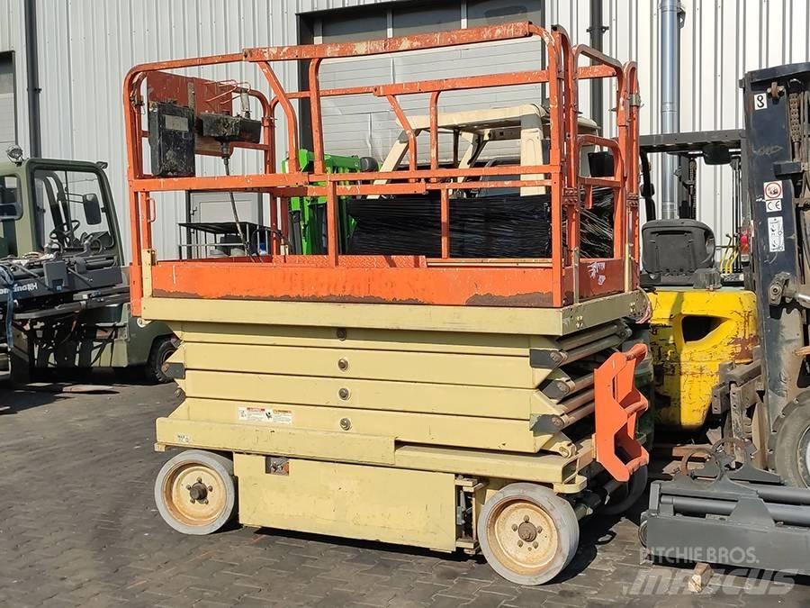 JLG 2646 E 2 Sakselifter