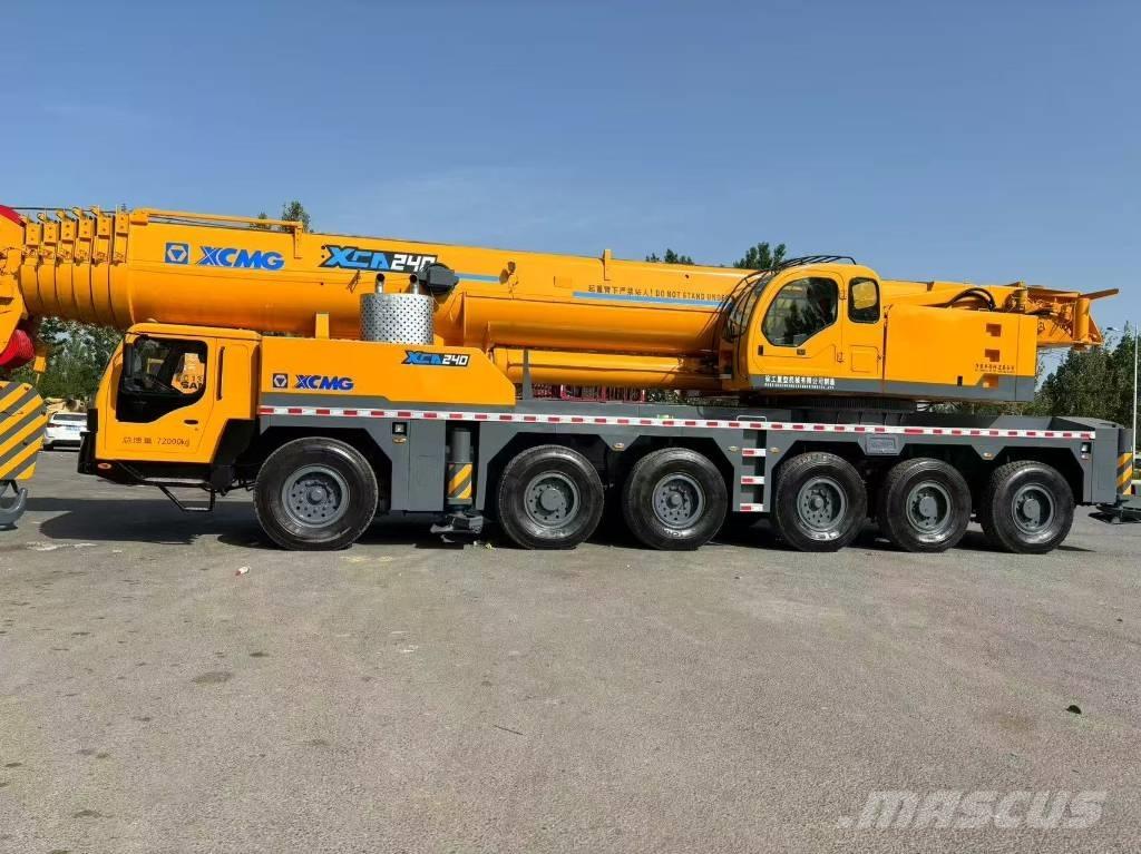 XCMG XCA240 Røff terreng kraner