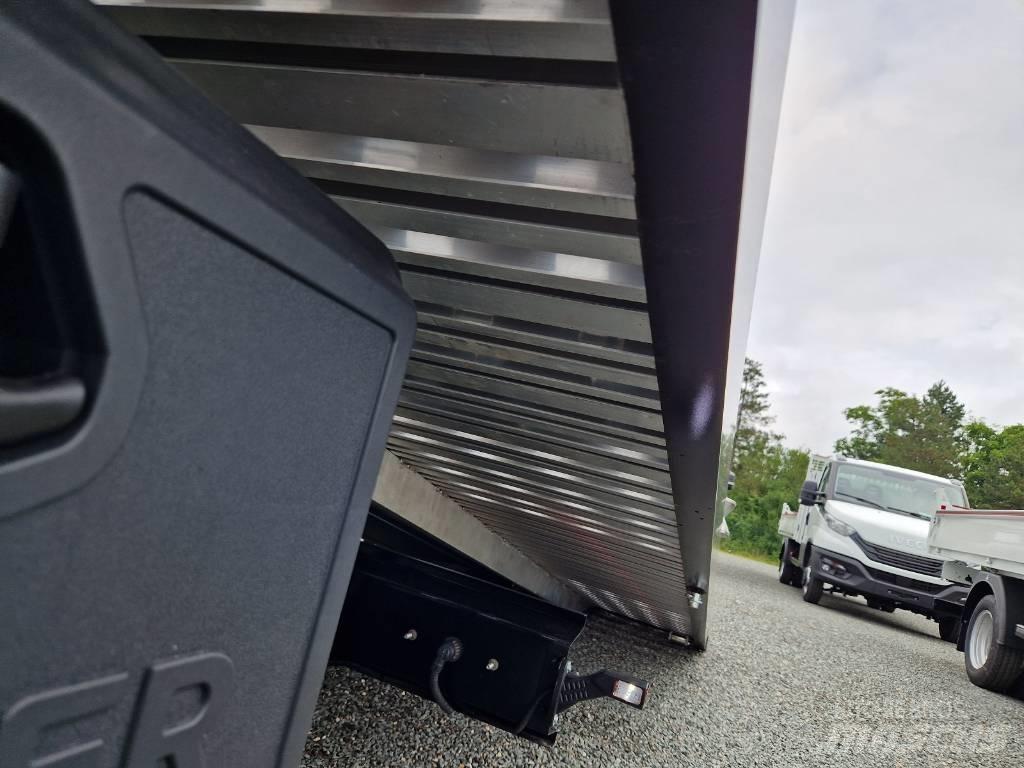 Nissan 35.13 Varebiler