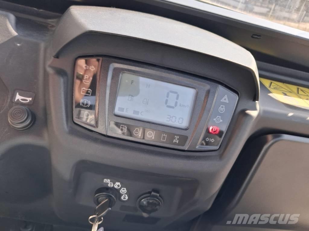 Kubota RTV-X 1110 Redskapsbærere