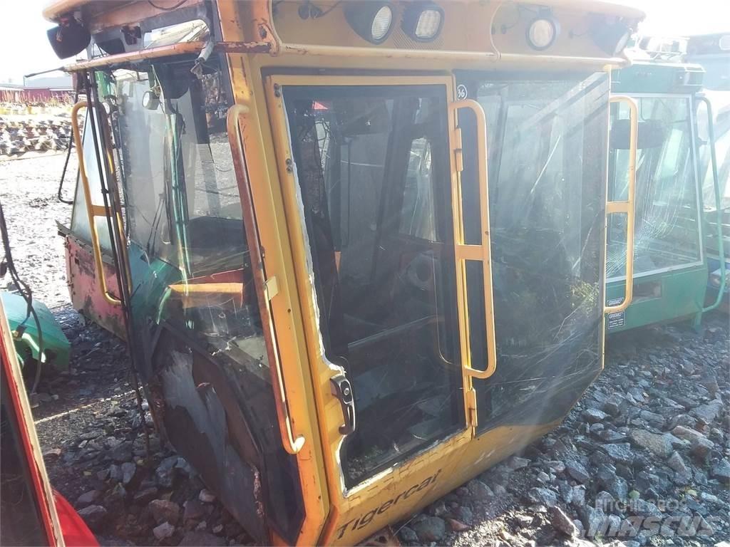 Tigercat 1075 Førerhus og Interiør