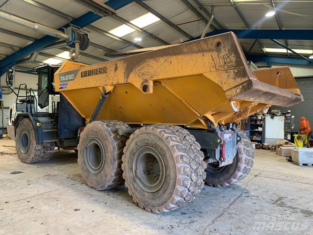 Liebherr TA 230 Rammestyrte Dumpere