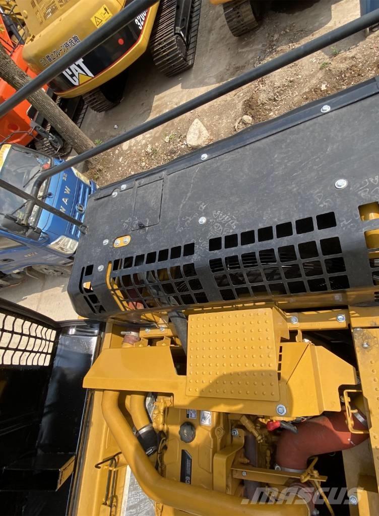 CAT 336 D 2 Beltegraver
