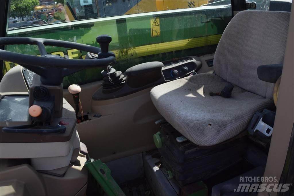 John Deere 3200 Teleskop bomlifter