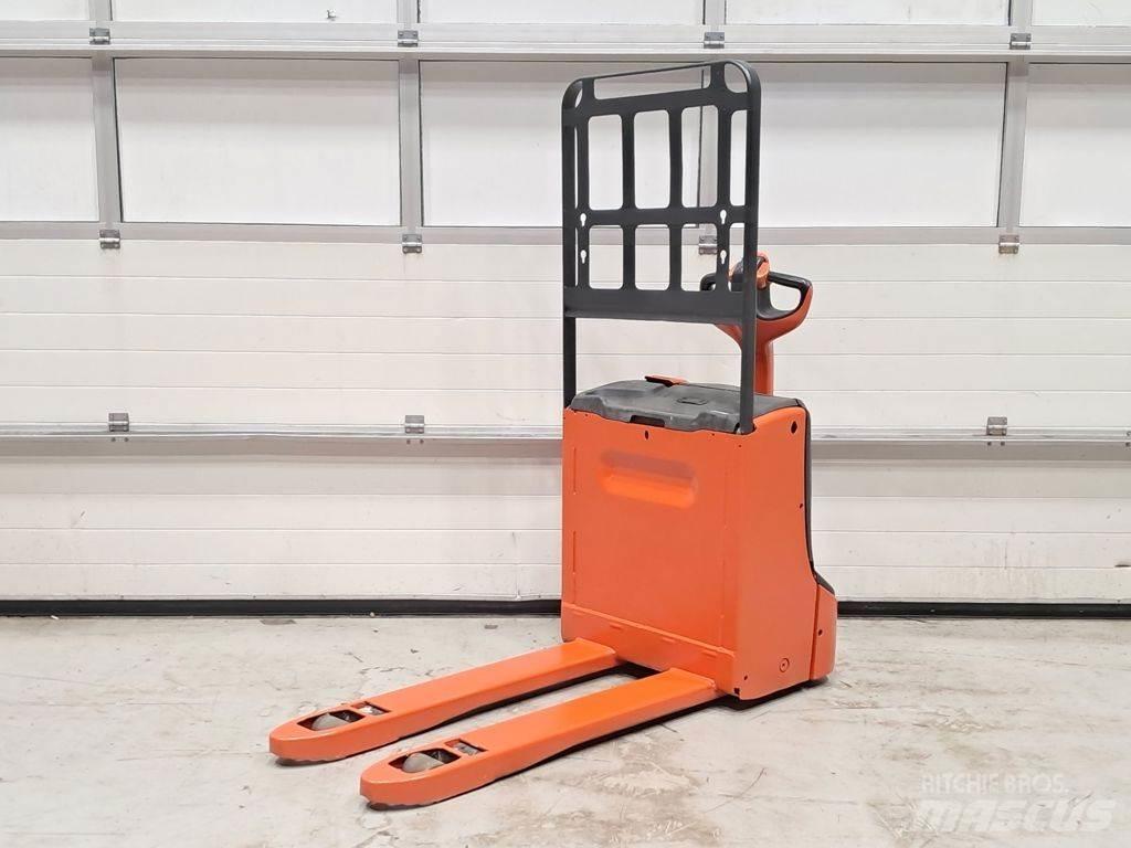 Linde T16 Lavtløftende truck