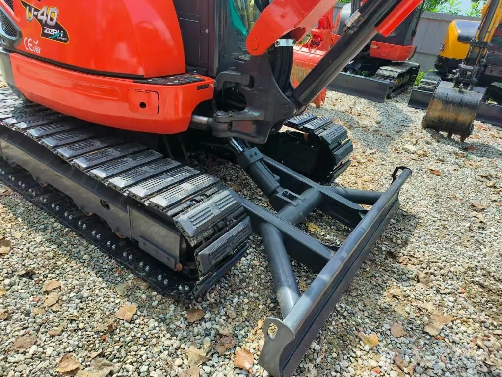 Kubota U 40 Minigravere <7t