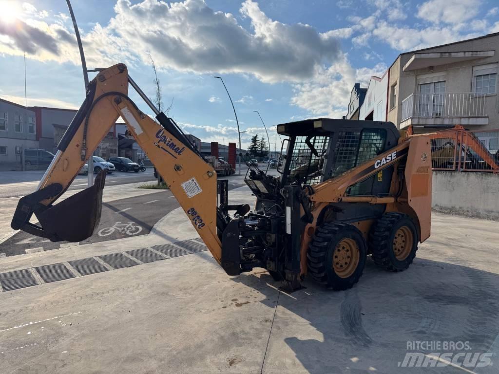 CASE 40 XT Kompaktlastere