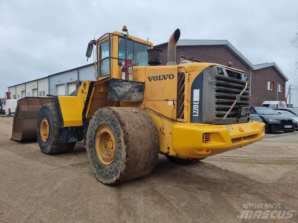 Volvo L 220 E Hjullastere
