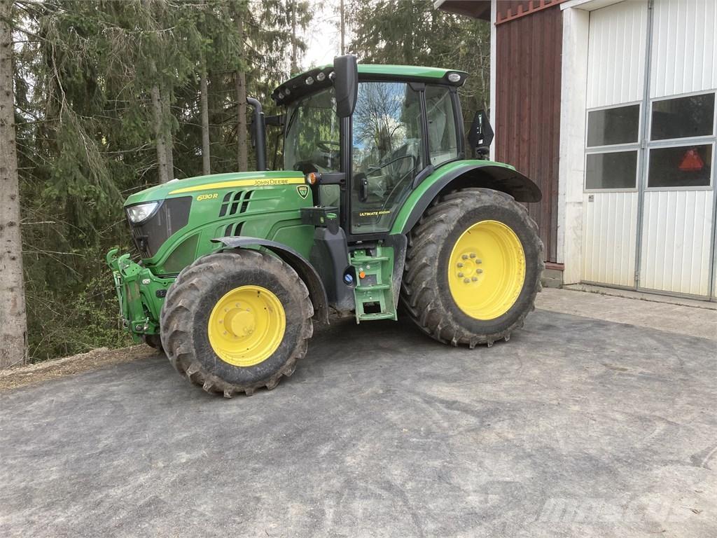 John Deere 6130 R Traktorer