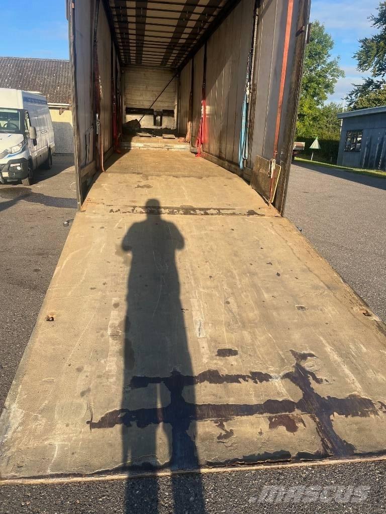 AMT MTDK M81 Brønnhenger semi