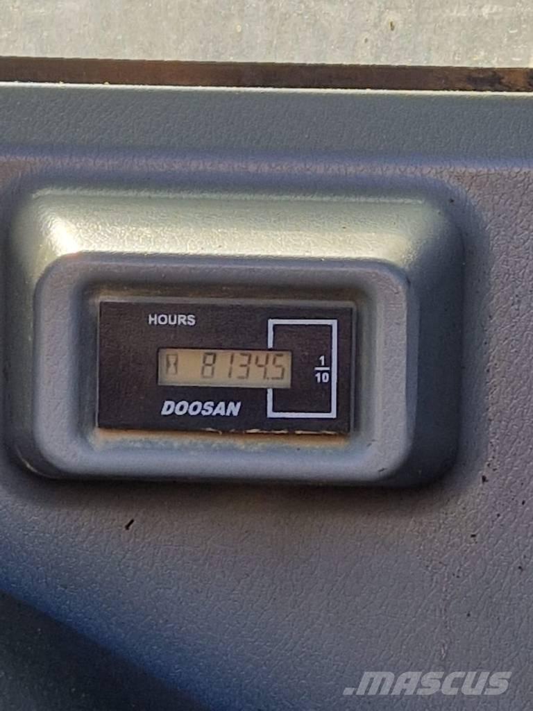 Doosan DX 140 LCR Beltegraver
