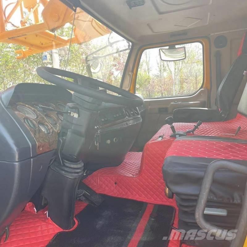 XCMG QY 100 K Allterreng kraner