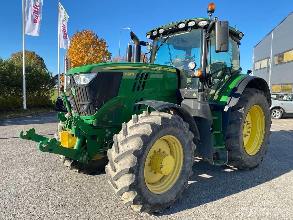John Deere 6215 R Traktorer