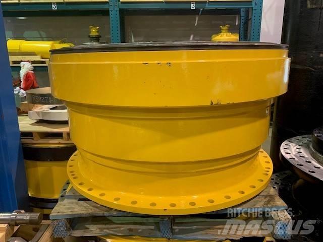 Komatsu 830 E Rammestyrte Dumpere