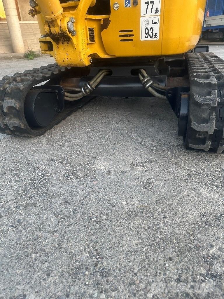 Komatsu PC16R-HS Beltegraver