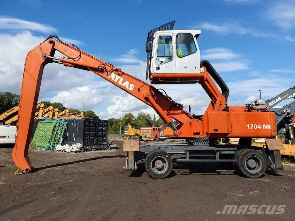 Atlas 1704 M Gravemaskiner for avfallshåndtering