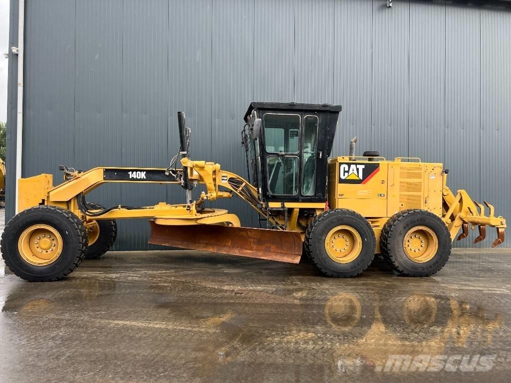 CAT 140K Veihøvler