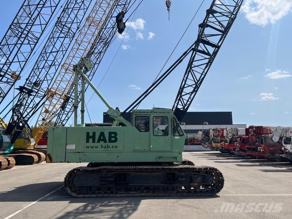Hitachi KH 150-2 Beltegående Kran