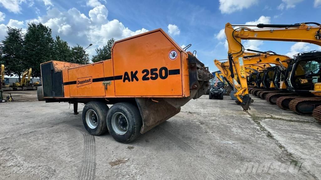 Doppstadt AK 250 Avfallsknusere