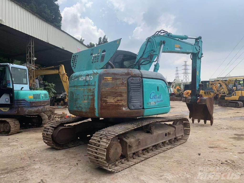 Kobelco SK 135 Beltegraver