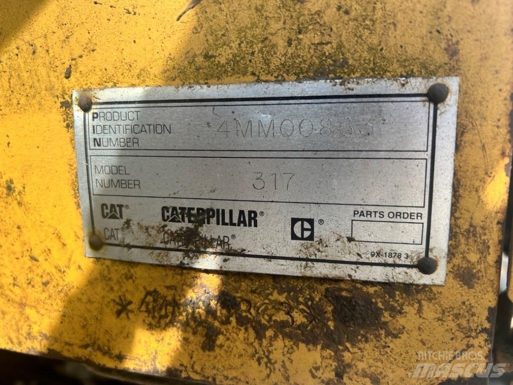 CAT 317 Beltegraver