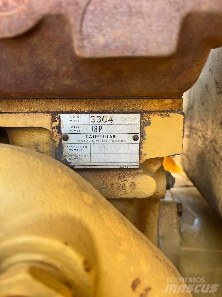CAT 120 G Veihøvler
