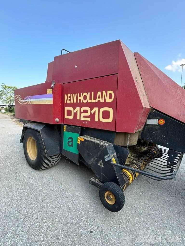 New Holland D 1210 Firkantpresser