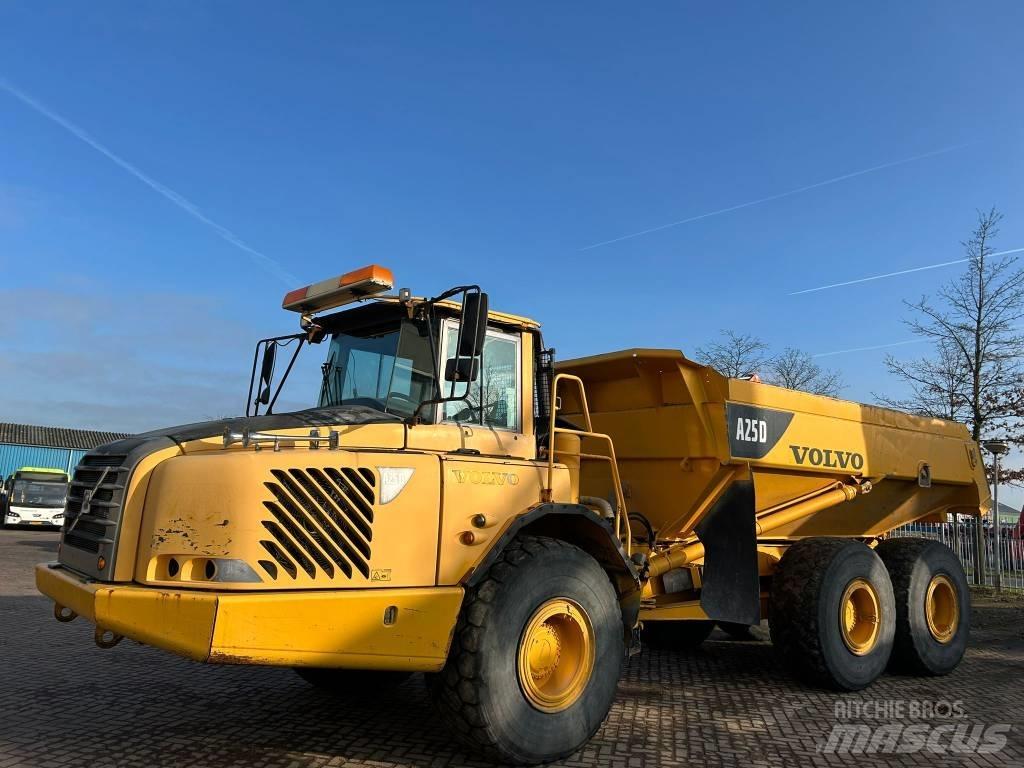 Volvo A 25 D Rammestyrte Dumpere