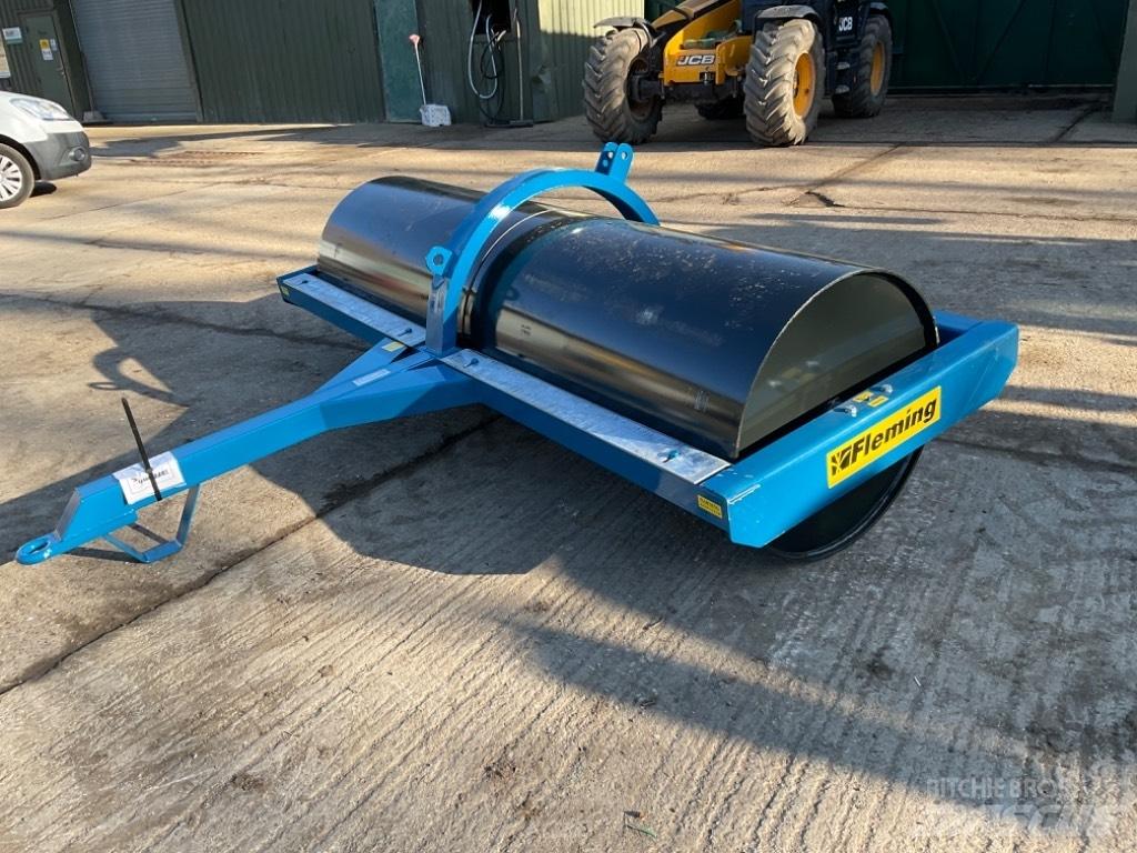 Fleming 8FT ROLLER Valser