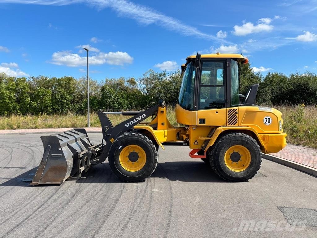 Volvo L 30 G Hjullastere