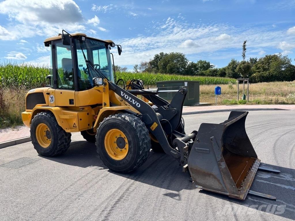 Volvo L 30 G Hjullastere