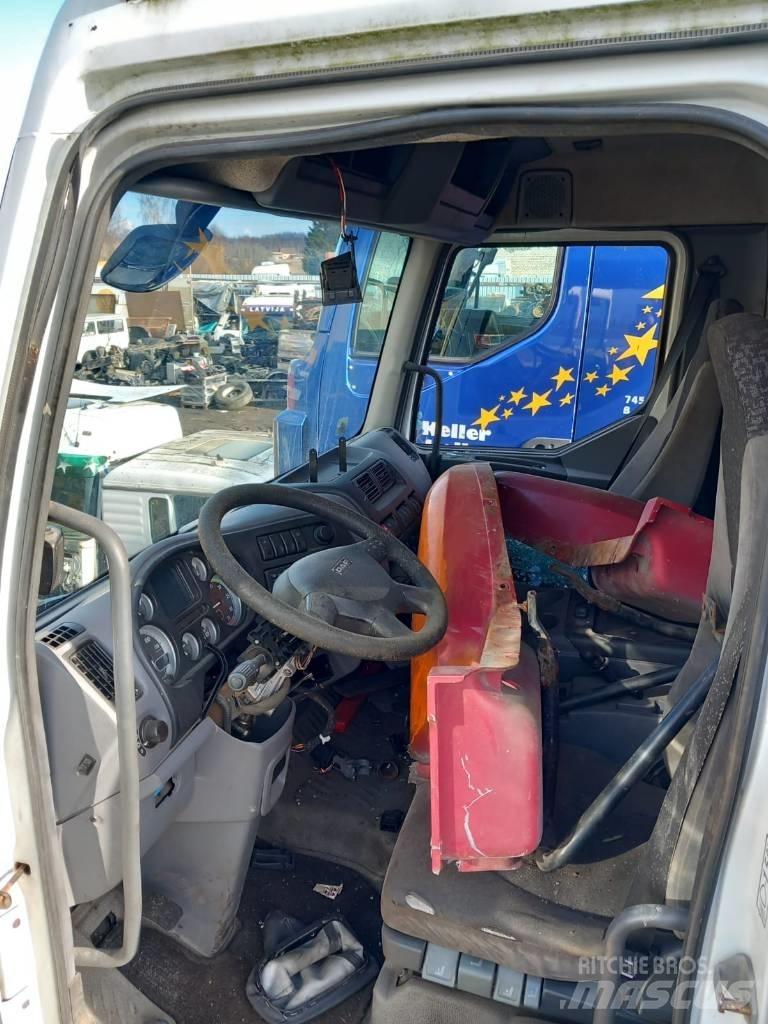 DAF LF45.160 Førerhus og Interiør
