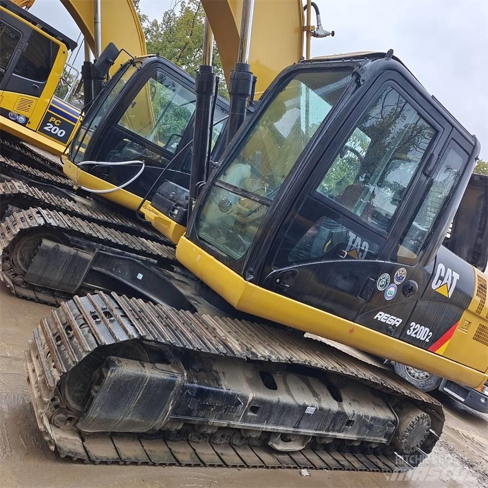 CAT 320 D Beltegraver